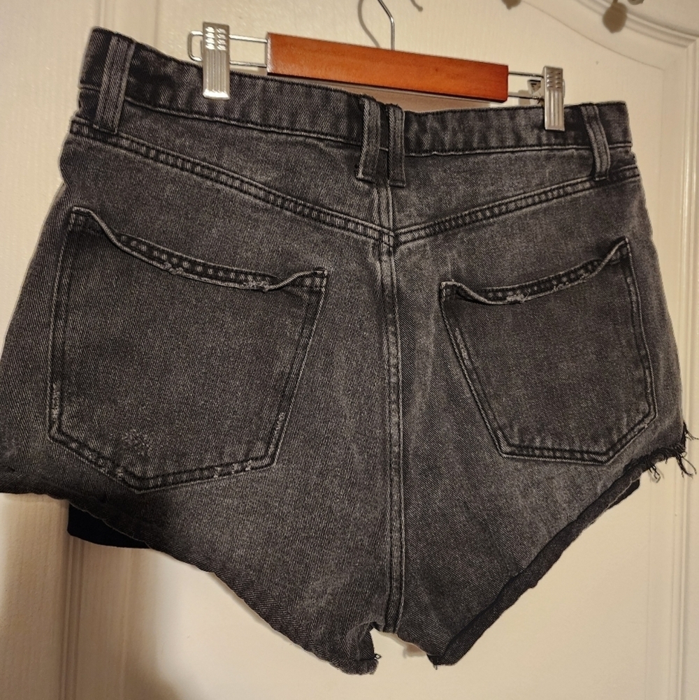 Wild Fable High Rise Cheeky Shorts Size 10 - Picture 3 of 4